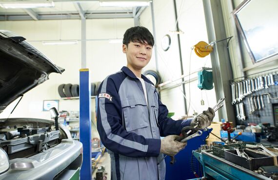 広島で外車の車検や整備をお考えでしたらまずはお気軽にご連絡ください